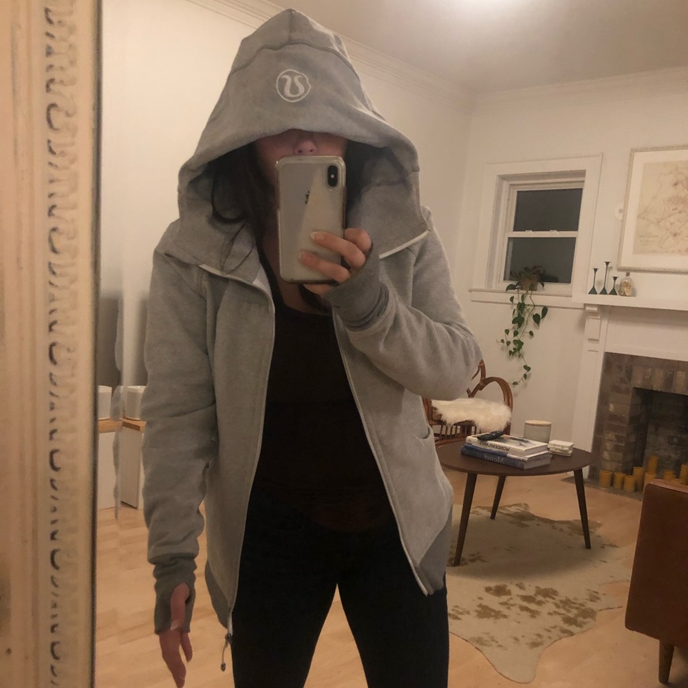 Lululemon zip up hoodie, women’s 8